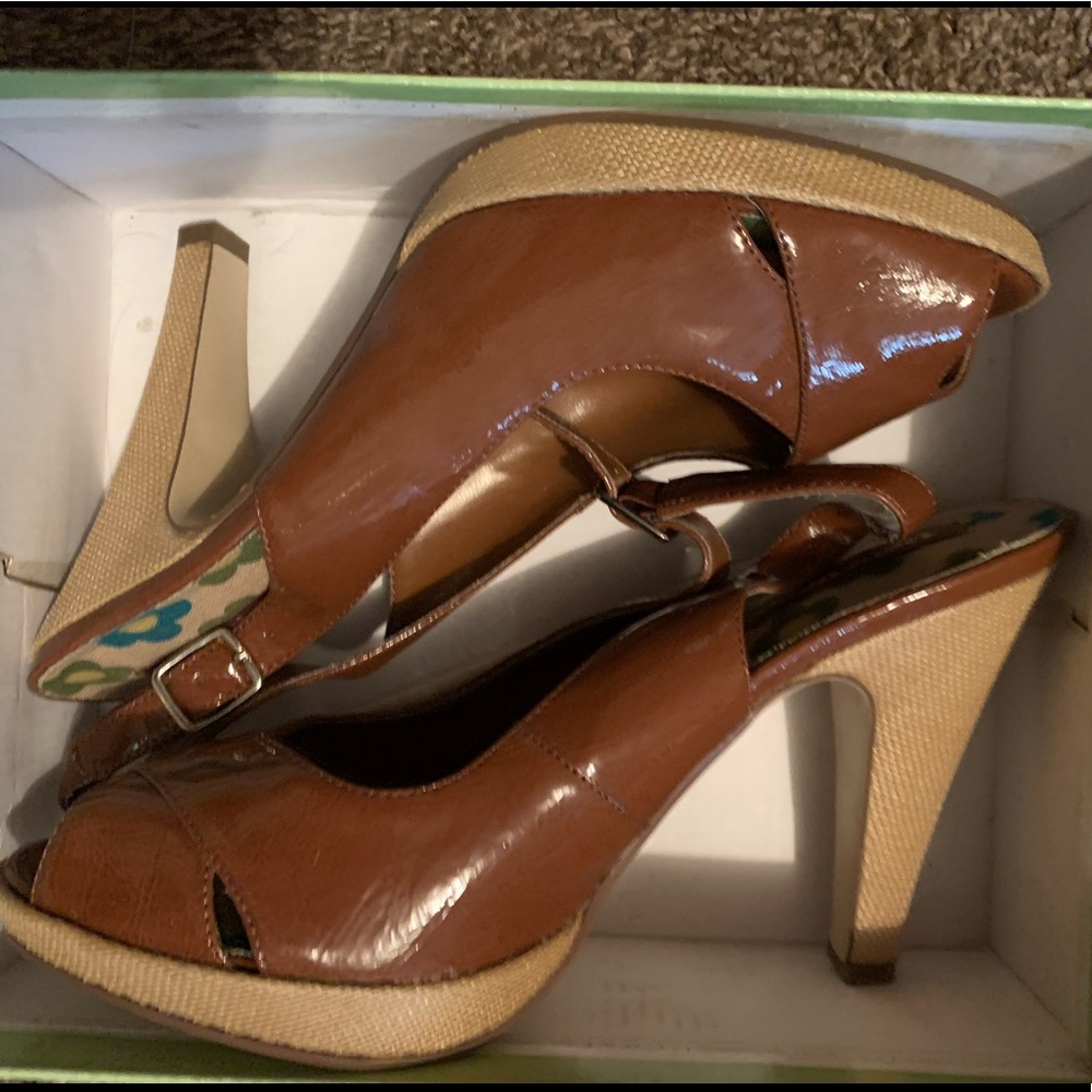 Open toe heals faux leather